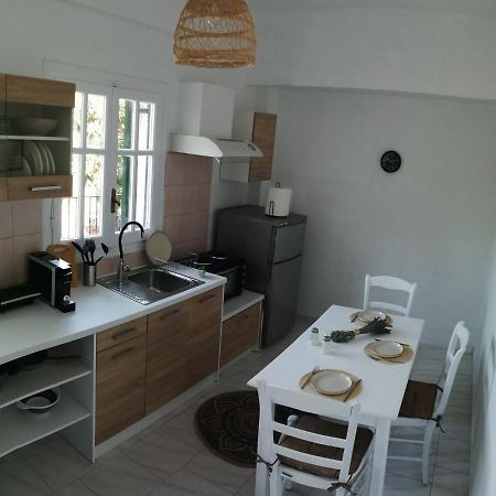 Pericles Apartment Дассия Экстерьер фото